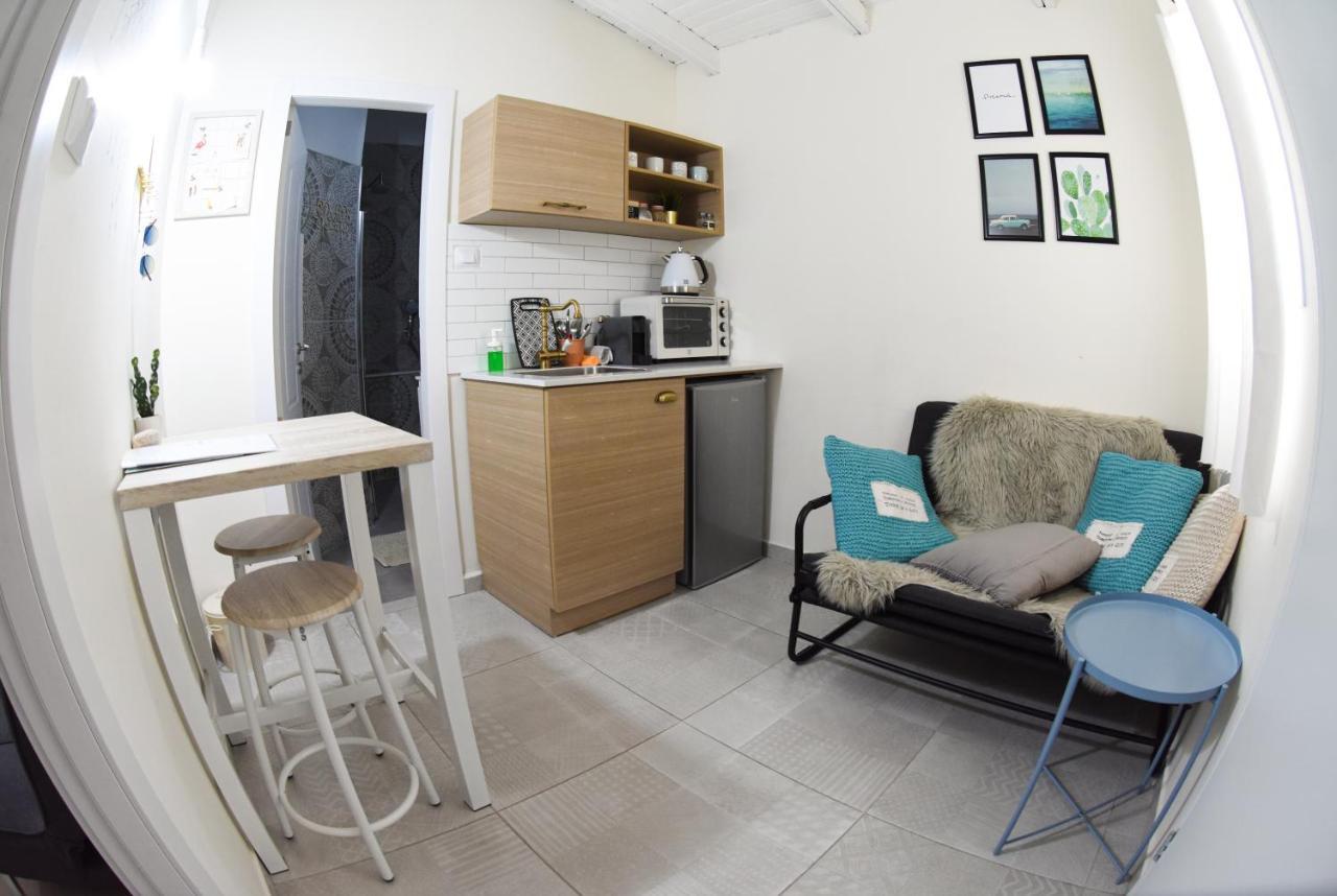Sunshine Suite Boutique Only 5 Min Walk To The Beach - By Seaelo Eilat Exterior photo